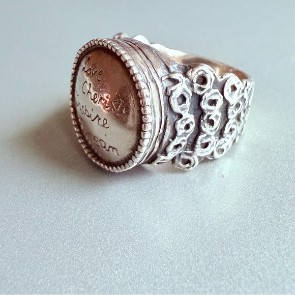 Retired Silpada "Love Cherish Inspire Dream" R2821 Sterling Silver Ring… - Picture 11 of 12